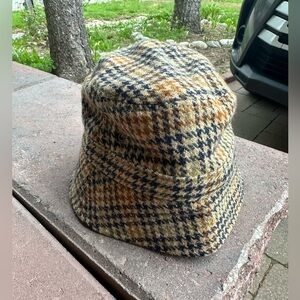 J. Crew Brown Herringbone Women’s Lamb’s Wool Bucket Hat S/M